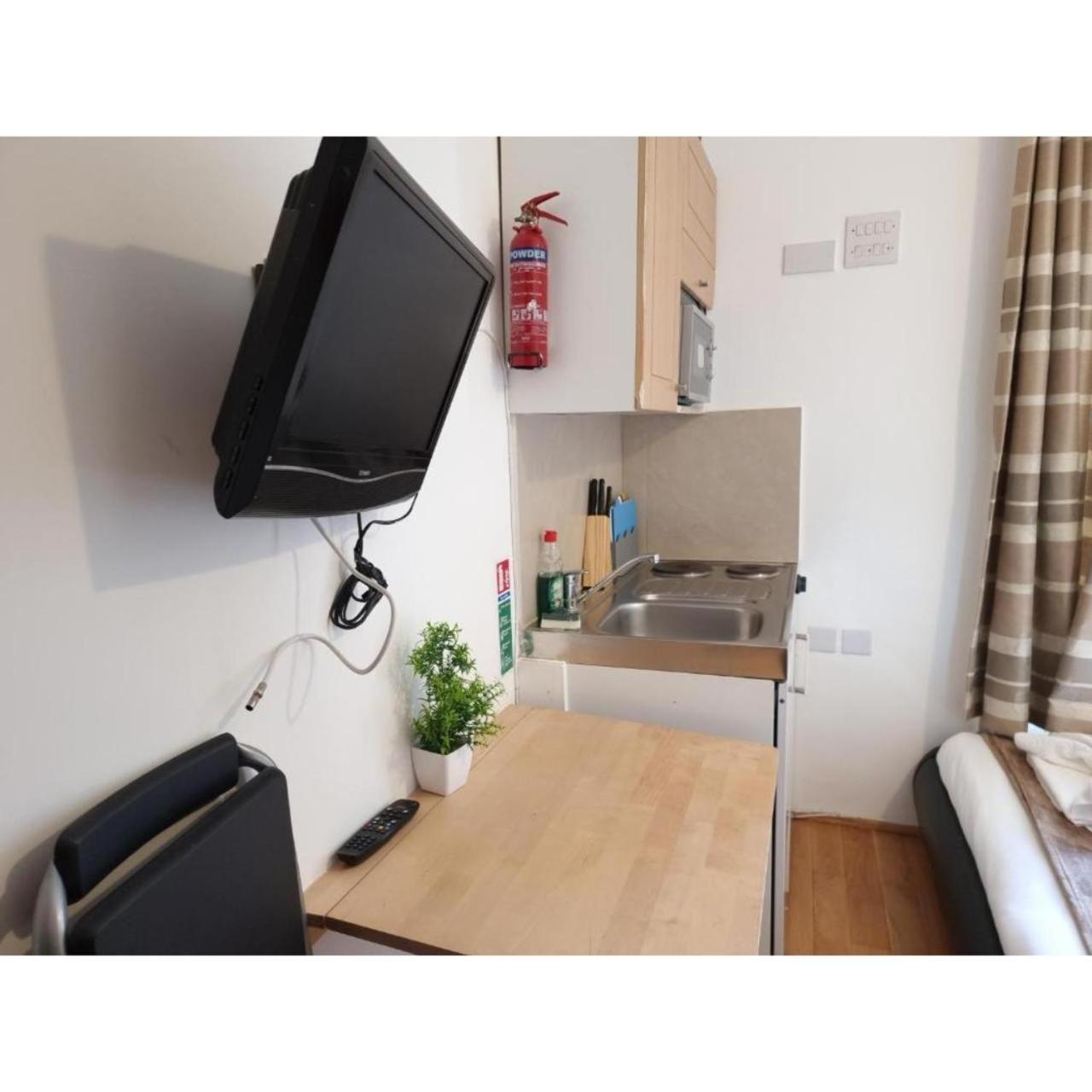 F204-Compact 2Nd Flr Studio Fits 2-Near Hyde Park Londres Extérieur photo